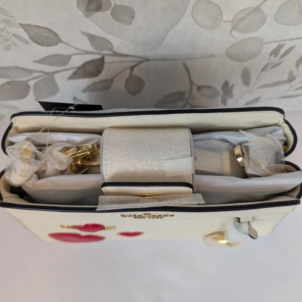 RAFFLE - ONLY 4 LEFT  NWT Kate Spade Madison Puffy Heart Small Satchel MSRP $409 - Picture 11 of 14